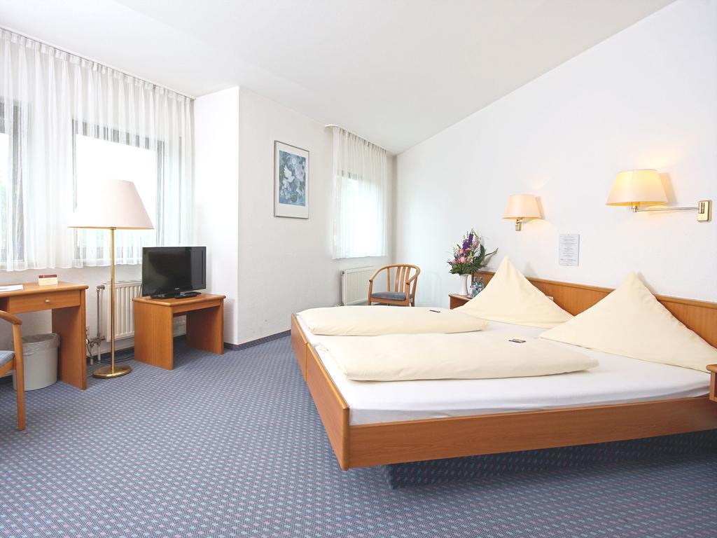 City Hotel Mark Michelstadt Bilik gambar