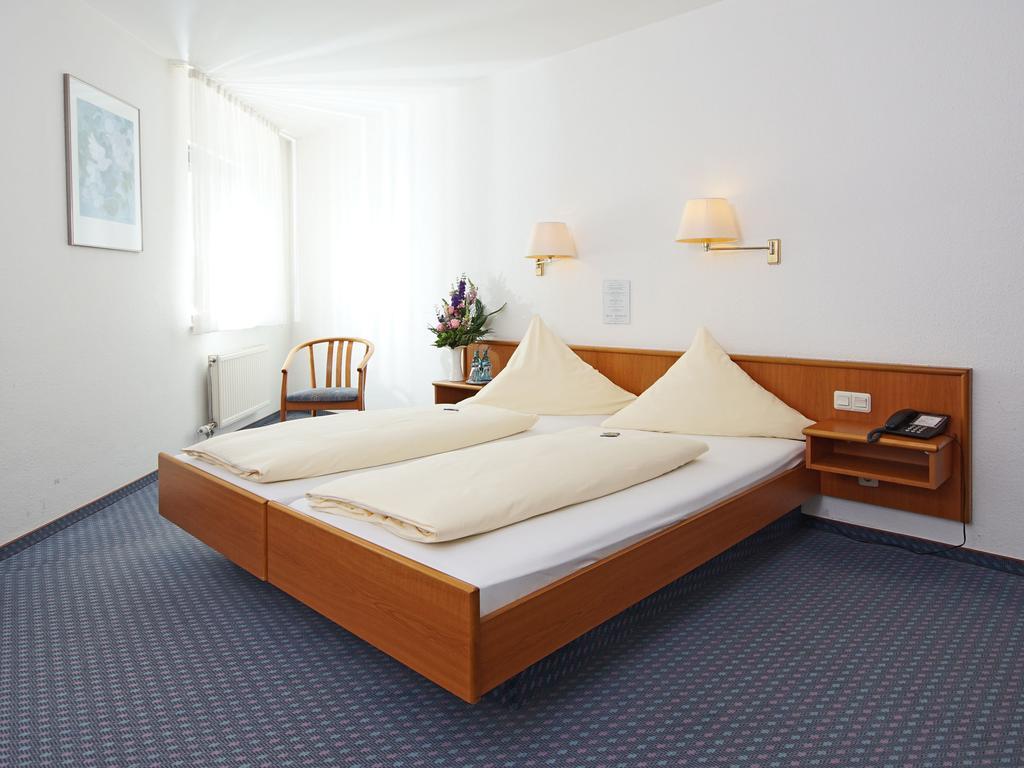 City Hotel Mark Michelstadt Bilik gambar